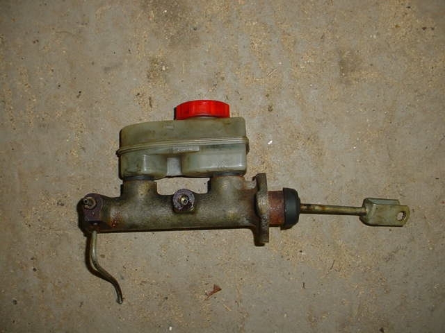 Escort Master Cylinder